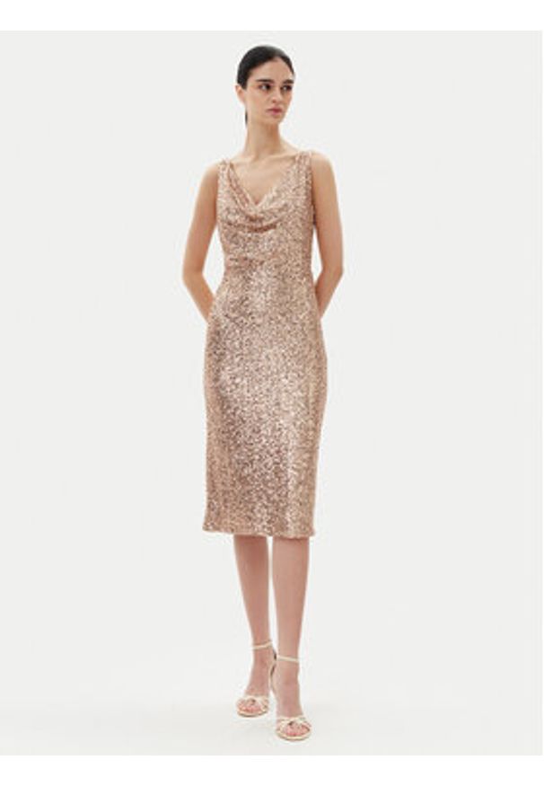 Rinascimento Sukienka koktajlowa CFC0123778003 Złoty Regular Fit. Kolor: złoty. Materiał: syntetyk. Styl: wizytowy