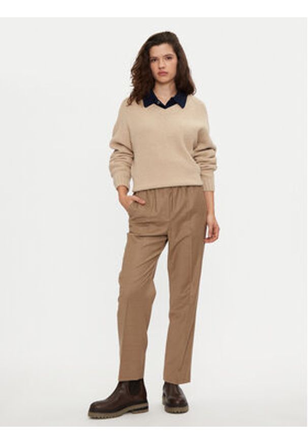 Weekend Max Mara Spodnie materiałowe Hateley 2425136052 Beżowy Regular Fit. Kolor: beżowy. Materiał: wełna