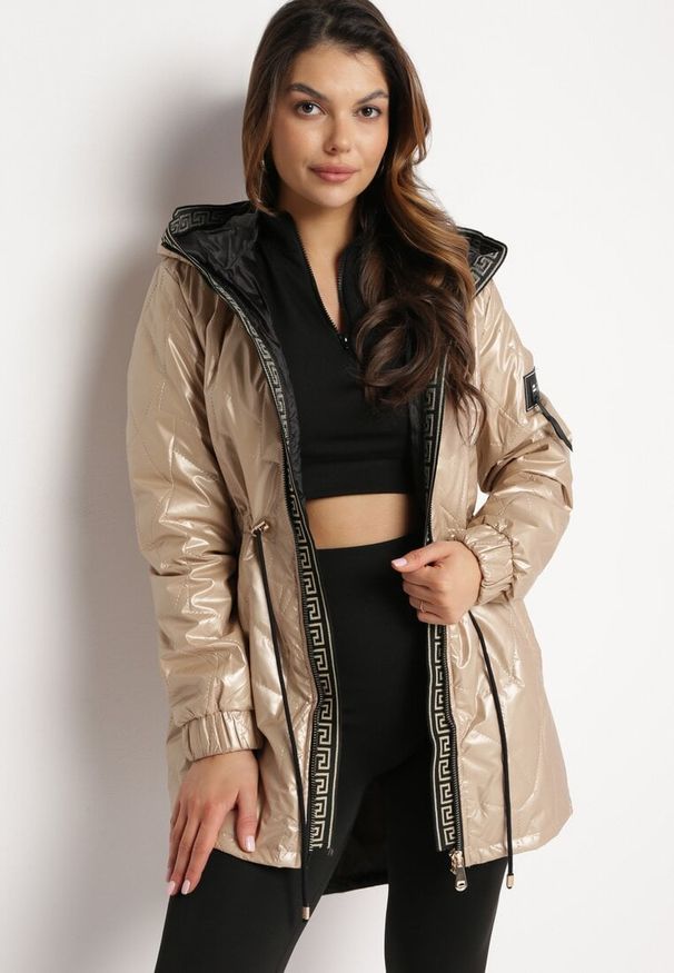 Born2be - Złota Kurtka Pikowana Bemius. Kolor: złoty. Materiał: wełna, materiał. Długość: długie