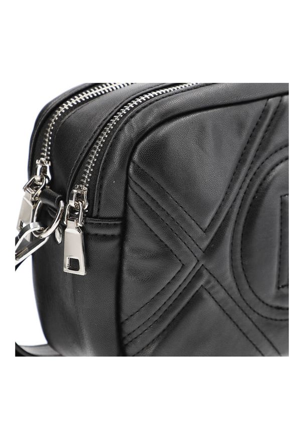 Czarna Torebka Filippo Damska Modna Listonoszka. Kolor: czarny. Wzór: gładki. Materiał: skórzane. Styl: casual, elegancki