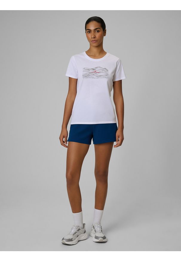 4f - 4F T-shirt regular z nadrukiem damski - biały M. Okazja: na co dzień. Kolor: biały. Materiał: dzianina, bawełna. Wzór: nadruk. Styl: casual