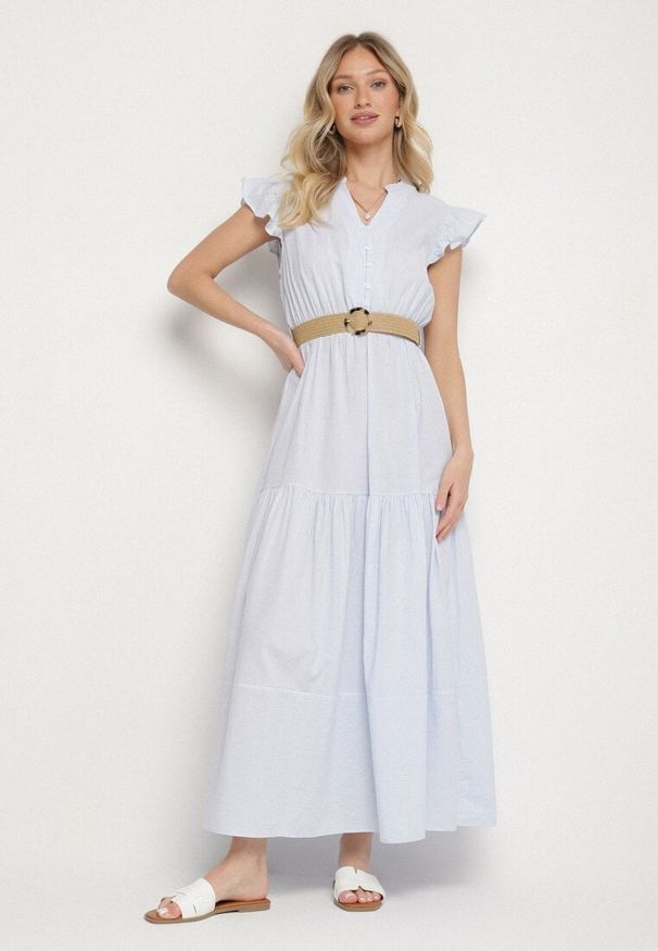 Born2be - Jasnoniebieska Bawełniana Sukienka Boho o Rozkloszowanym Kroju z Paskiem z Klamrą Iffalisse. Okazja: na spacer. Kolor: niebieski. Materiał: bawełna. Wzór: aplikacja. Typ sukienki: rozkloszowane. Styl: boho