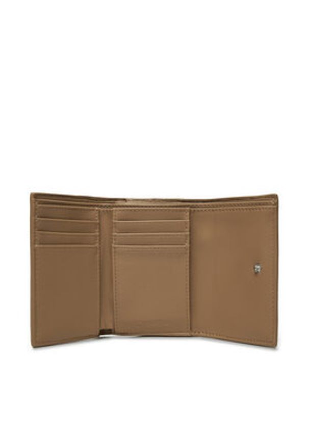 Calvin Klein Mały Portfel Damski Ck Plaque Small Trifold W/Zip K60K612834 Szary. Kolor: szary. Materiał: skóra