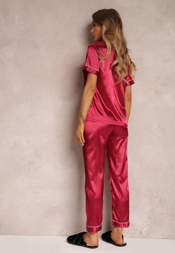 Renee - Bordowy Komplet Piżamowy Hekinca. Kolor: czerwony. Materiał: tkanina, satyna. Długość: krótkie. Wzór: aplikacja, gładki