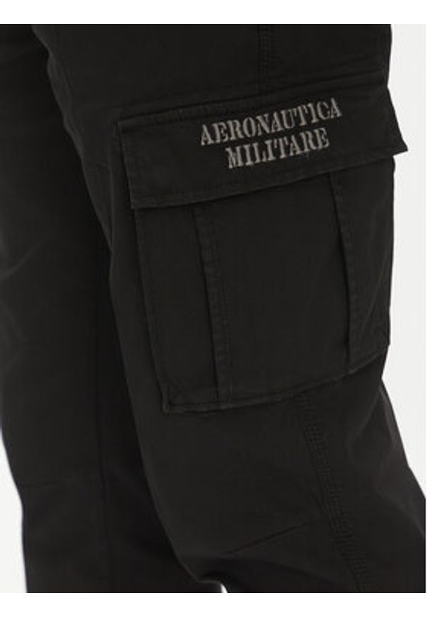 Aeronautica Militare Polo 251PO1308P82 Zielony Regular Fit. Typ kołnierza: polo. Kolor: zielony. Materiał: bawełna