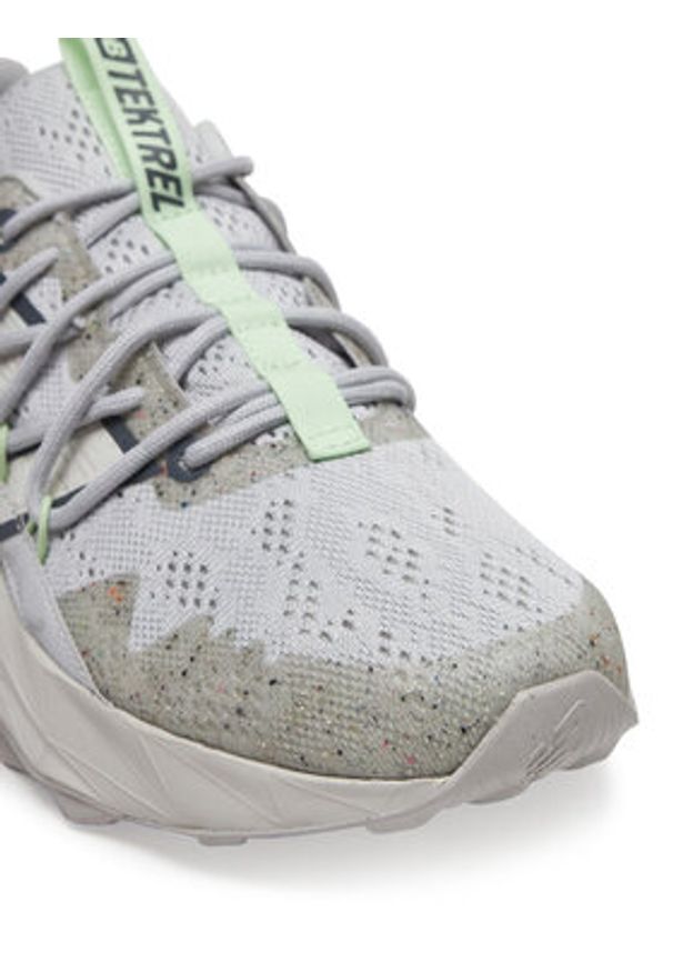 New Balance Sneakersy Tektrel WTTTRCG1 Szary. Kolor: szary. Materiał: materiał