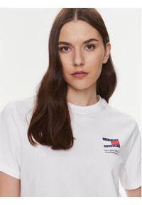 Tommy Jeans T-Shirt Graphic DW0DW17365 Biały Boxy Fit. Kolor: biały. Materiał: bawełna