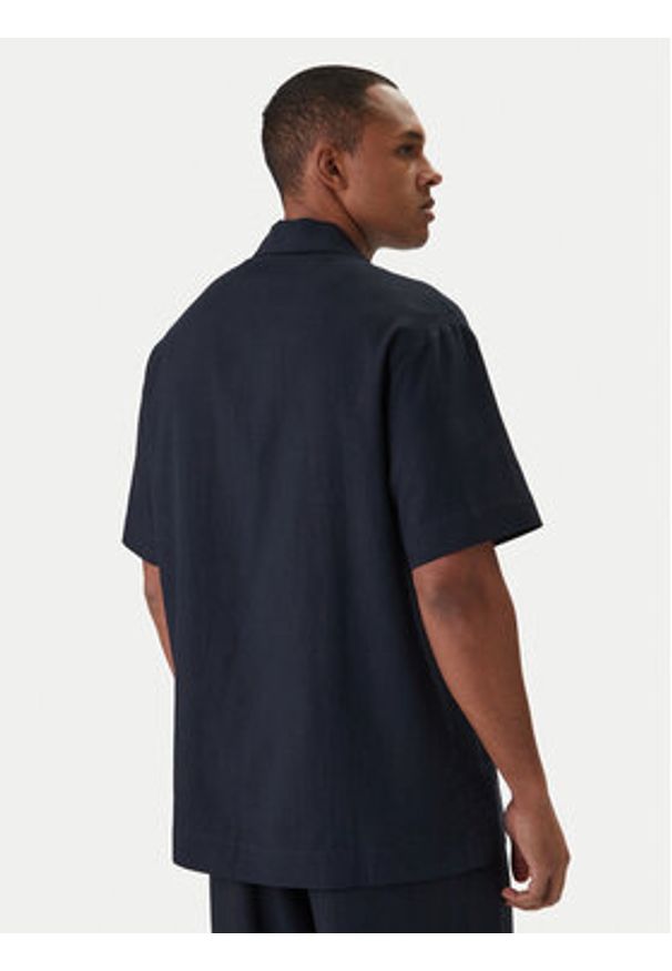 Emporio Armani Koszula EM000593 AF20590 UB102 Granatowy Regular Fit. Kolor: niebieski. Materiał: len, wiskoza