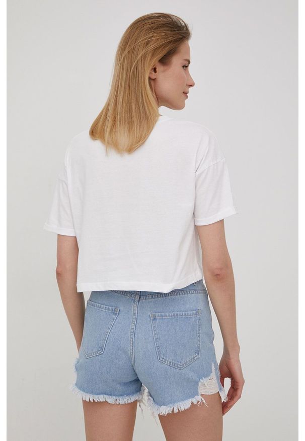 Roxy t-shirt bawełniany kolor biały. Kolor: biały. Materiał: bawełna. Wzór: aplikacja, nadruk