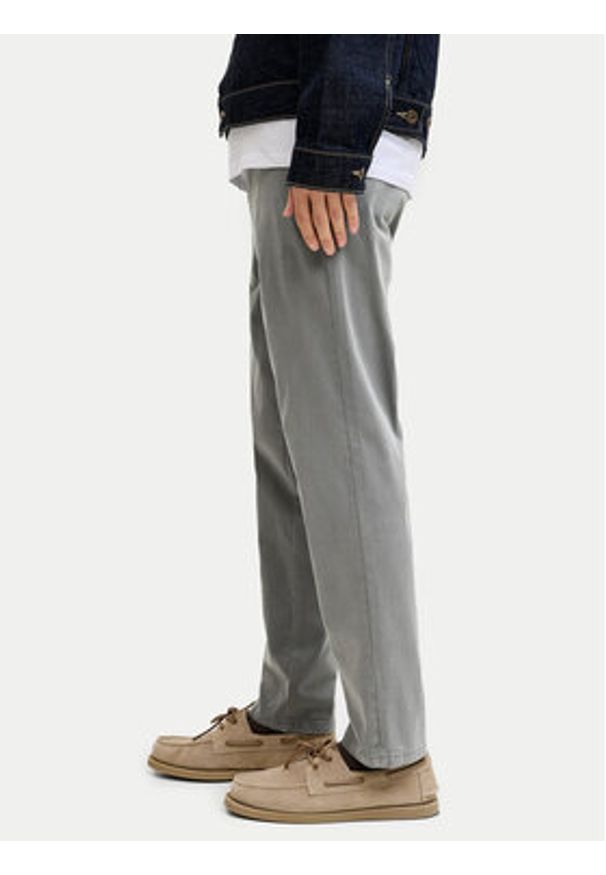 Jack & Jones Chinosy Lie Vance 12292970 Szary Regular Fit. Kolor: szary. Materiał: bawełna