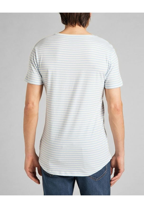 Lee - LEE SHAPED TEE MĘSKI T-SHIRT KOSZULKA SKYWAY BLUE L62JEBQL 112140411