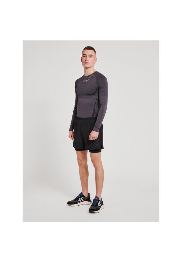 Koszulka z długim rękawem Hummel TE Mike. Kolor: szary, czarny, wielokolorowy. Materiał: materiał. Długość rękawa: długi rękaw. Długość: długie. Sport: piłka ręczna