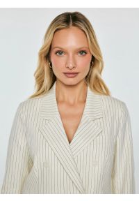 Big-Star - Marynarka damska lniana w prążek kremowa Kinnia 102. Kolor: kremowy. Materiał: len. Wzór: prążki #3