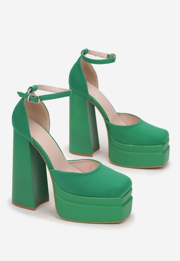 Renee - Zielone Sandały Gia. Zapięcie: sprzączka. Kolor: zielony. Materiał: materiał. Sezon: lato. Obcas: na platformie. Styl: wizytowy