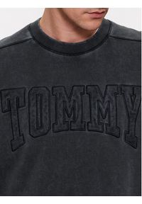 Tommy Jeans Bluza New Vrsty DM0DM17791 Czarny Relaxed Fit. Kolor: czarny. Materiał: bawełna