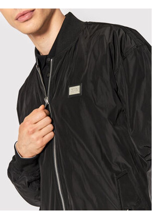 Karl Lagerfeld - KARL LAGERFELD Kurtka bomber 505005 521501 Kolorowy Regular Fit. Typ kołnierza: dekolt w karo. Materiał: syntetyk. Wzór: kolorowy