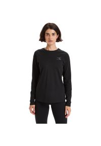 Podkoszulek damskie Diadora Ls Blink. Okazja: na co dzień. Kolor: czarny. Materiał: materiał. Długość rękawa: długi rękaw. Styl: casual #1