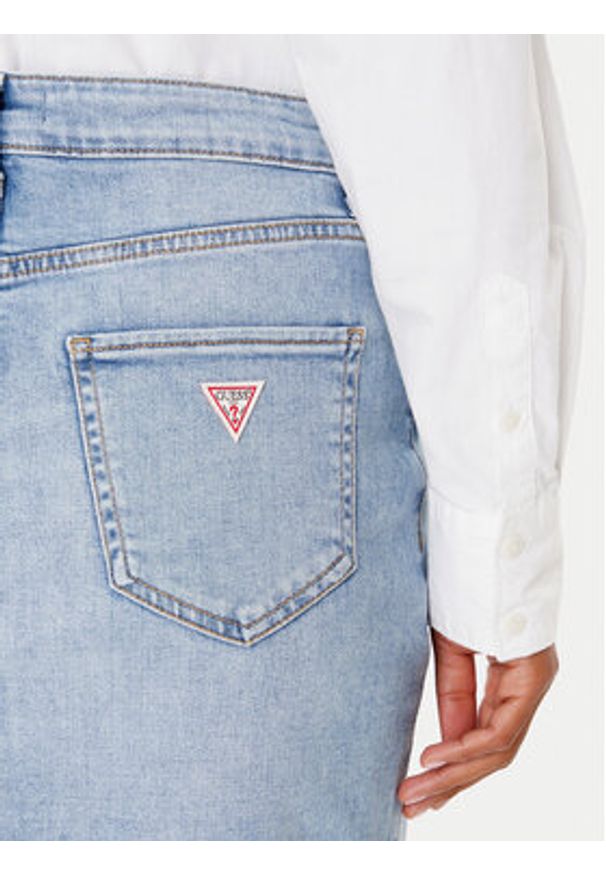 Guess Spódnica jeansowa W5YD1L D5QQ0 Niebieski Regular Fit. Kolor: niebieski. Materiał: syntetyk, bawełna