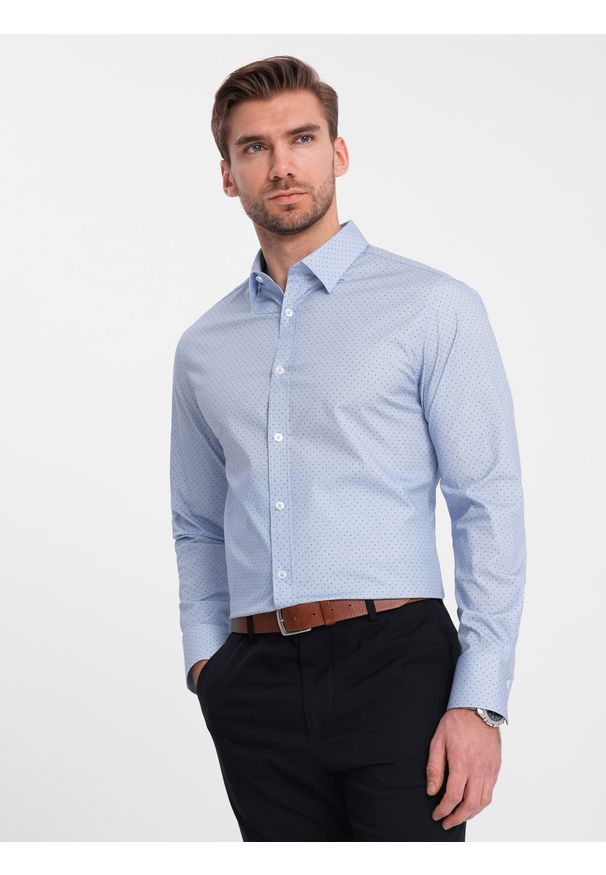 Ombre Clothing - Koszula męska bawełniana w mikro wzór REGULAR FIT - jasnoniebieska V2 - Rozmiar: S. Typ kołnierza: kołnierzyk klasyczny. Kolor: niebieski. Materiał: bawełna. Długość rękawa: długi rękaw. Długość: długie. Wzór: nadruk. Styl: klasyczny