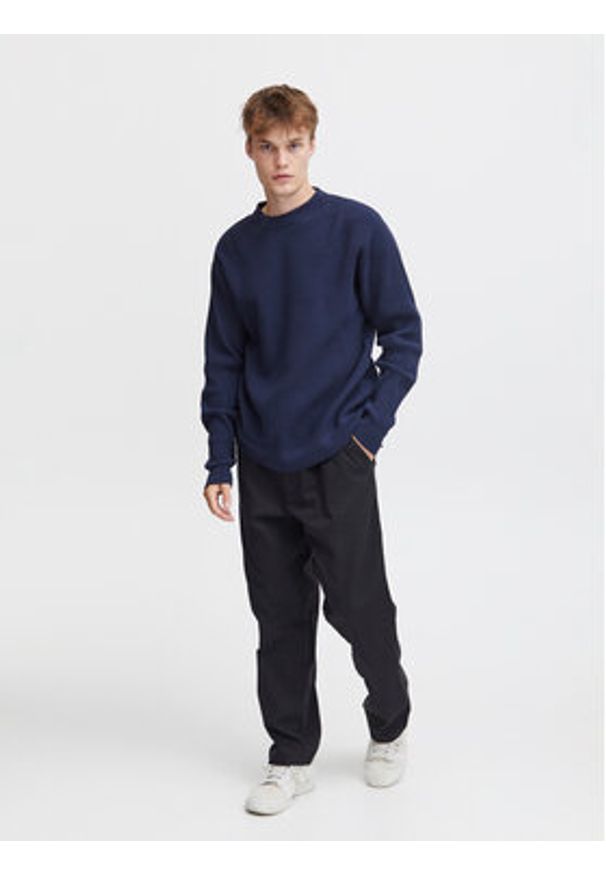 !SOLID - Solid Sweter 21108052 Niebieski Regular Fit. Kolor: niebieski. Materiał: syntetyk