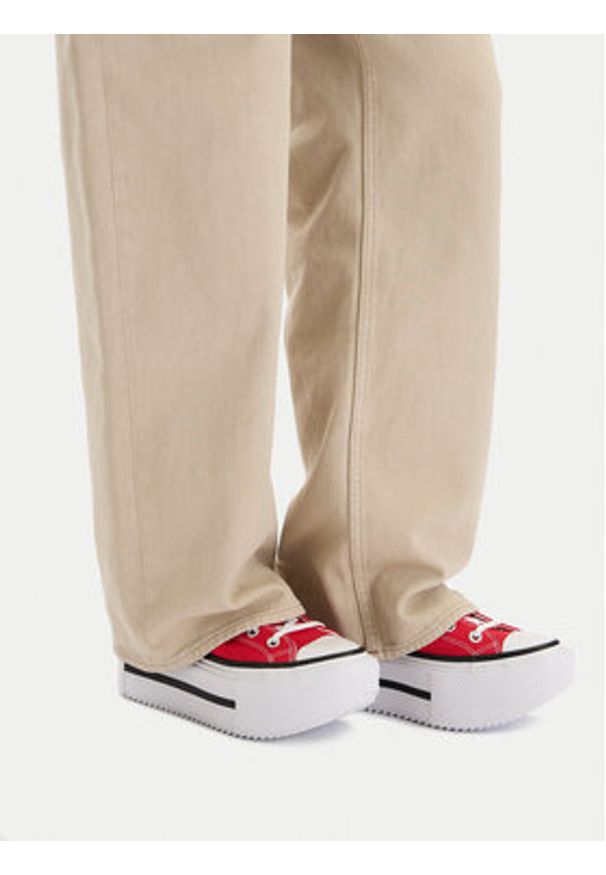 Converse Trampki Chuck Taylor All Star Lift Double Stack A15542C Czerwony. Kolor: czerwony. Materiał: materiał