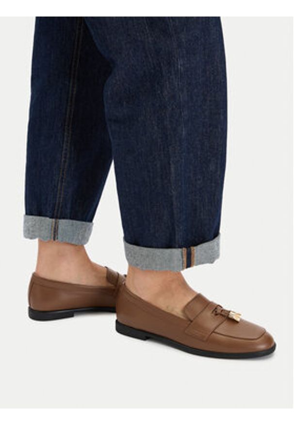 Furla Loafersy Goccia YJ80GCC-X30000-RY000-1-007-20-AL-3900 S Brązowy. Kolor: brązowy. Materiał: skóra