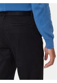Calvin Klein Chinosy LV040EM633 Czarny Slim Fit. Kolor: czarny. Materiał: bawełna #5