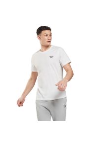 Koszulka z krótkim rękawem Męska Reebok 100054977 Biały. Kolor: biały. Długość rękawa: krótki rękaw. Długość: krótkie