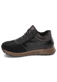 Czarne Sneakersy Rieker Stylowe Ocieplane Obuwie Damskie. Okazja: na co dzień. Zapięcie: zamek. Kolor: czarny. Materiał: syntetyk, lakier, materiał #3