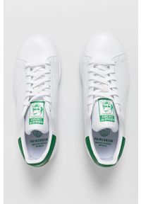 adidas Originals Buty FX5502.M kolor biały FX5502.M-WHT/GRN. Nosek buta: okrągły. Zapięcie: sznurówki. Kolor: biały. Materiał: materiał. Obcas: na obcasie. Wysokość obcasa: niski #3