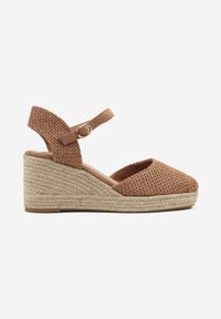 Born2be - Brązowe Sandały w Stylu Espadryli na Plecionym Koturnie Reflara. Okazja: na co dzień. Kolor: brązowy. Obcas: na koturnie. Styl: klasyczny, casual, boho, elegancki