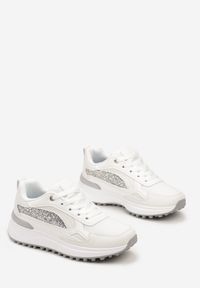 Born2be - Białe Sneakersy z Siateczkowym Noskiem i Cekinami Nalieva. Kolor: biały #2