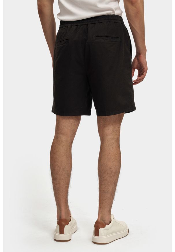Męskie szorty Mustang Style Linen Jogger Shorts Black Beauty 1016459 4185