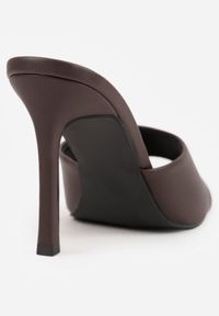 Renee - Brązowe Klapki z Wyciętą Cholewką Glyserris. Okazja: na imprezę, na co dzień. Kolor: brązowy. Materiał: skóra. Styl: casual, elegancki #6