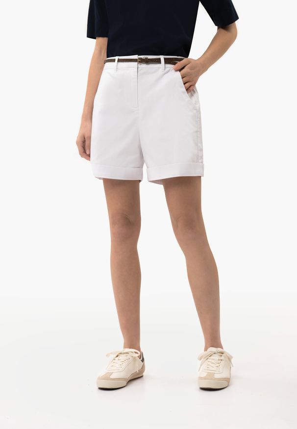 Volcano - Krótkie spodenki casual P-AGO. Okazja: na co dzień. Kolor: biały. Materiał: materiał. Długość: krótkie. Styl: casual