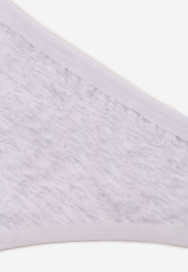 Born2be - Szare Majtki Typu Stringi z Bawełną Asoia. Kolor: szary. Materiał: bawełna