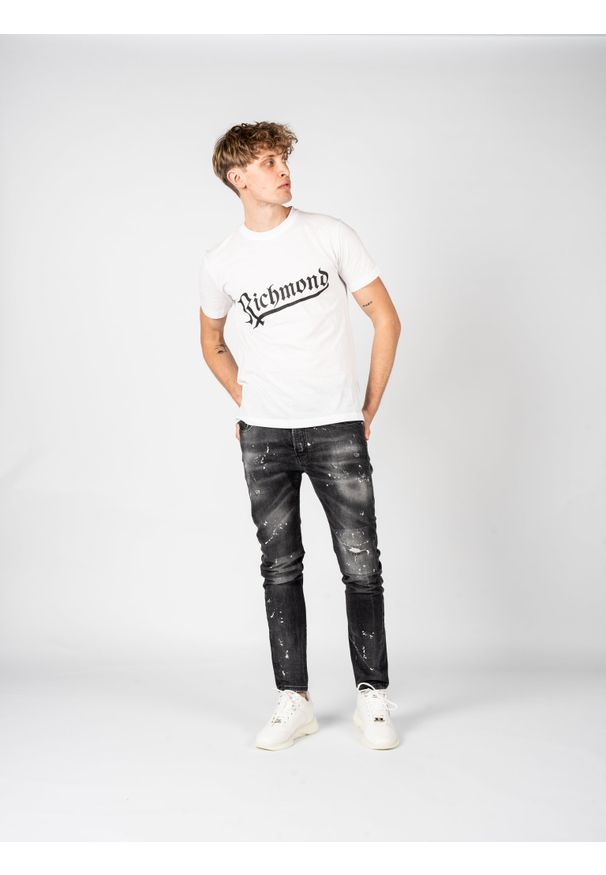 John Richmond T-Shirt | RMA22091TS | Mężczyzna | Biały. Okazja: na co dzień. Kolor: biały. Materiał: bawełna. Długość rękawa: krótki rękaw. Długość: krótkie. Wzór: nadruk. Styl: casual