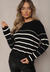 Renee - Czarno-Biały Sweter z Wiskozą z Elastycznego Materiału w Paski Nevenaia. Kolor: czarny. Materiał: wiskoza, materiał. Wzór: paski. Sezon: zima
