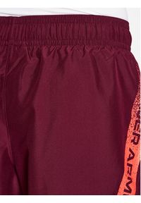 Under Armour Szorty sportowe Ua Woven Graphic Shorts 1370388 Bordowy Loose Fit. Kolor: czerwony. Materiał: syntetyk. Styl: sportowy