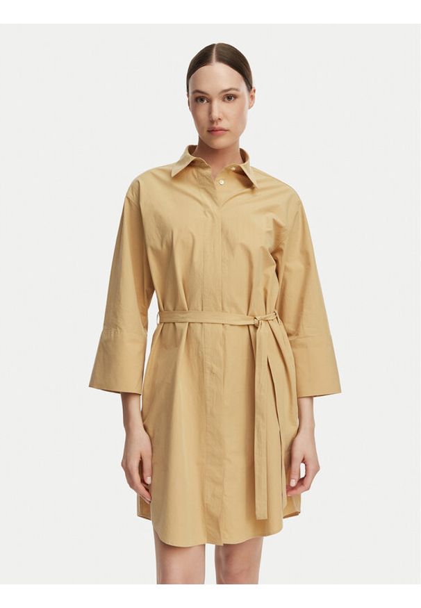 GANT - Gant Sukienka koszulowa 4503527 Beżowy Regular Fit. Kolor: beżowy. Materiał: bawełna. Typ sukienki: koszulowe
