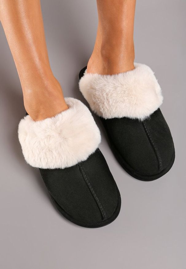 Born2be - Czarne Wsuwane Kapcie Obszyte Futerkiem Laorela. Okazja: na co dzień, do domu. Zapięcie: bez zapięcia. Kolor: czarny. Materiał: futro. Styl: elegancki, casual