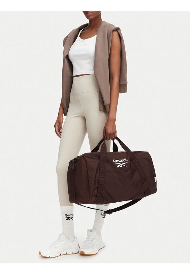 Reebok Torba sportowa CWBEO-RBK-B-001-08 Brązowy ciemny. Kolor: brązowy. Materiał: materiał