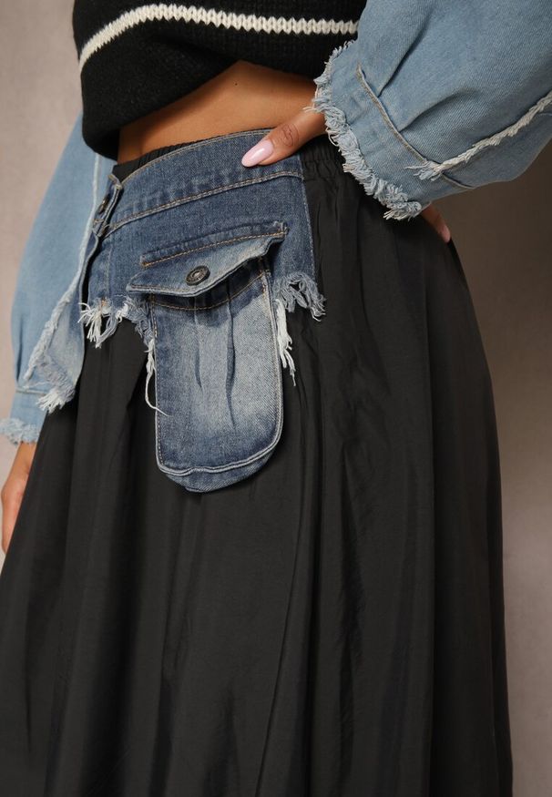 Renee - Czarna Spódnica o Kroju Bombki z Jeansową Talią i Kieszeniami Ansarise. Okazja: na imprezę. Kolor: czarny. Materiał: jeans. Styl: elegancki