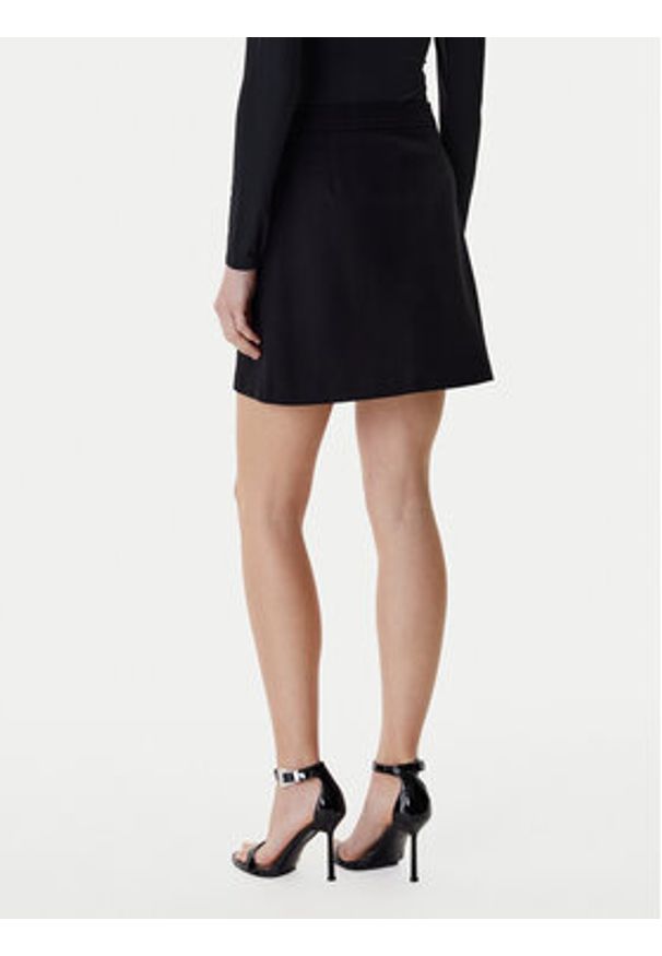 Guess Spódnica mini W6RD57 KCMU2 Czarny Classic Fit. Kolor: czarny. Materiał: syntetyk