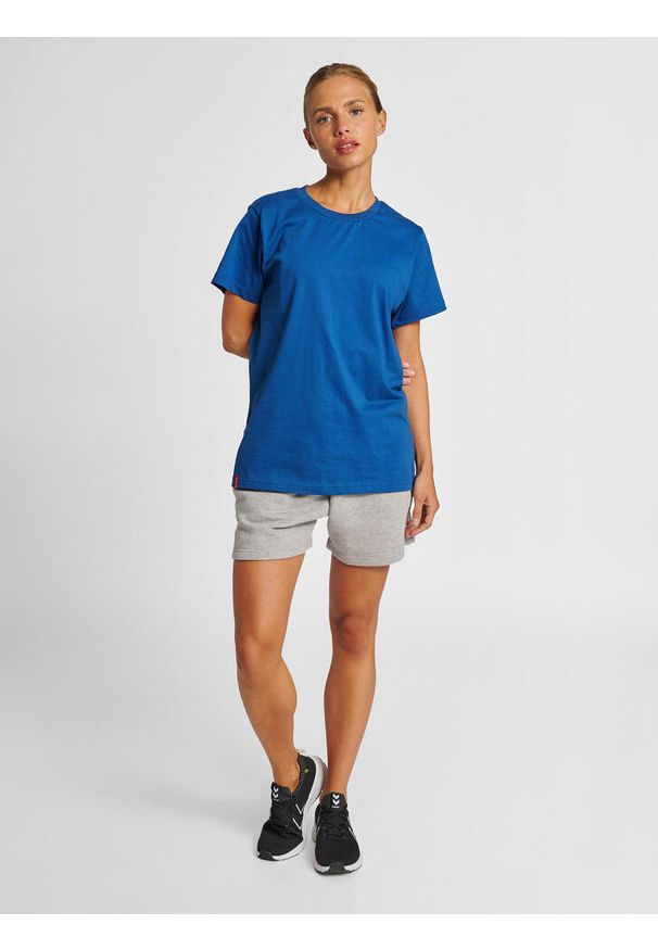 Koszulka damska Hummel Red Heavy. Kolor: niebieski. Materiał: bawełna. Sport: piłka nożna