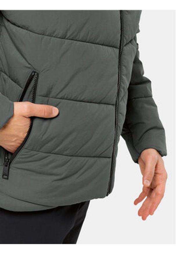 Jack Wolfskin Kurtka zimowa Karolinger Jkt 1207831 Zielony Regular Fit. Kolor: zielony. Materiał: syntetyk. Sezon: zima
