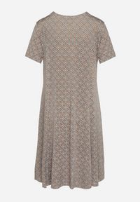 Born2be - Zielono-Beżowa Rozkloszowana Sukienka Mini z Elastycznej Wiskozy Annamarie. Kolor: zielony. Materiał: wiskoza. Długość: mini #6