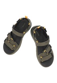 Zielone Sandały Jeep Modne Obuwie Męskie. Zapięcie: rzepy. Kolor: zielony. Materiał: materiał. Wzór: paski. Styl: street, elegancki #6