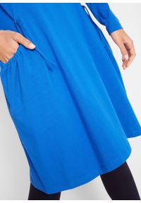 Sukienka oversize z kieszeniami, poszerzana dołem bonprix lazurowy. Kolor: niebieski. Długość rękawa: długi rękaw. Typ sukienki: oversize #6