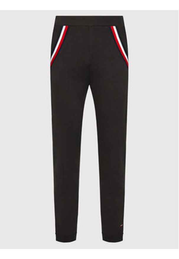 TOMMY HILFIGER - Tommy Hilfiger Spodnie dresowe Track UM0UM02352 Czarny Regular Fit. Kolor: czarny. Materiał: bawełna